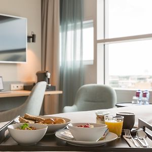 Standaard Kamer met een Queen Size Bed met de Toegang voor Gehandicapten