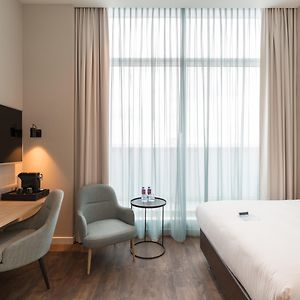 Habitación Estándar con Cama Queen